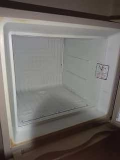 Dawlance fridge 10/10 condition