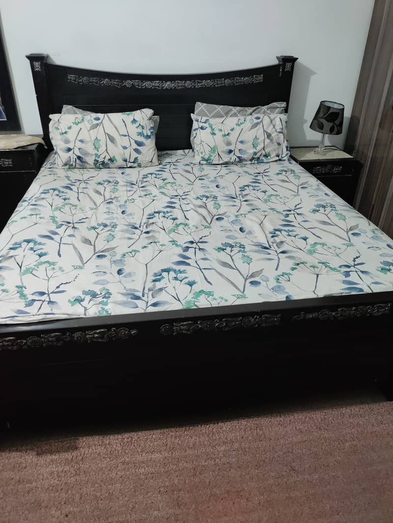 Wooden bed set 1