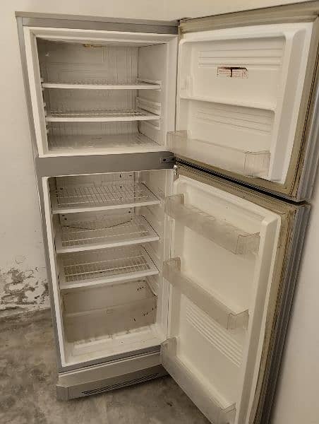 Refrigerator/ Fridge for sale 2