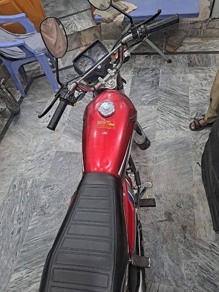 ### Title: Like-New Honda 125 for Sale – Impeccable Condition 6