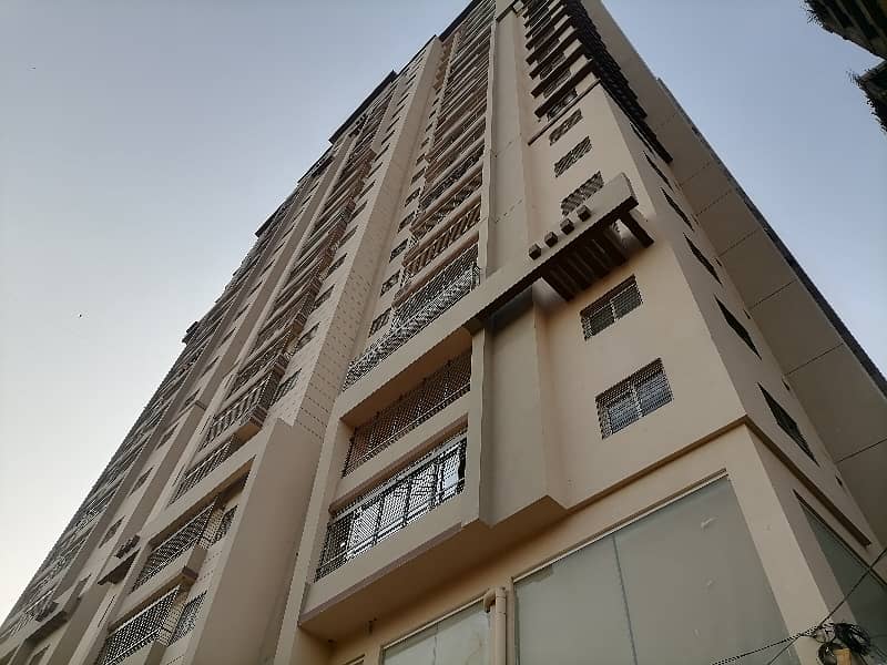 Ideally Located Flat Of 1200 Square Feet Is Available For Sale In Karachi 35