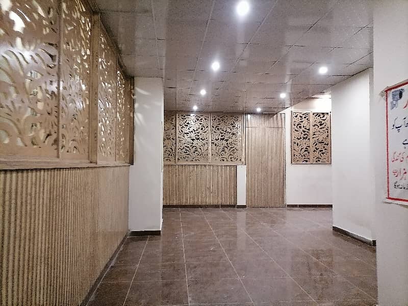 Ideally Located Flat Of 1200 Square Feet Is Available For Sale In Karachi 42