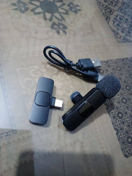 wireless MicroPhone For Mobile 2