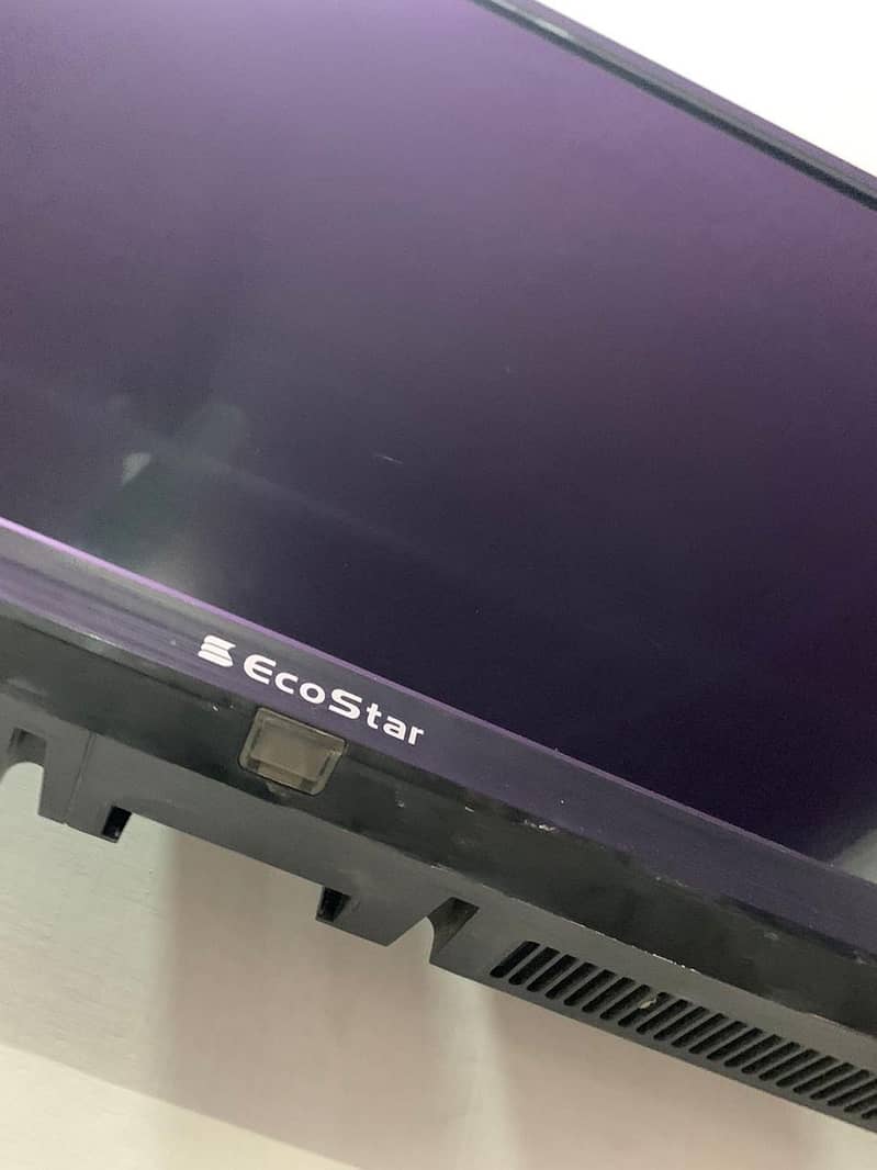 Ecostar LED 32" inch TV 3