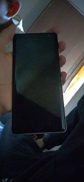 sony xz3 4/64 gb non pta screen all working 4 months use 1