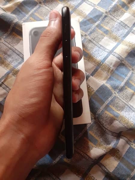 Iphone 7 Black Matte 32GB Non -PTA 6