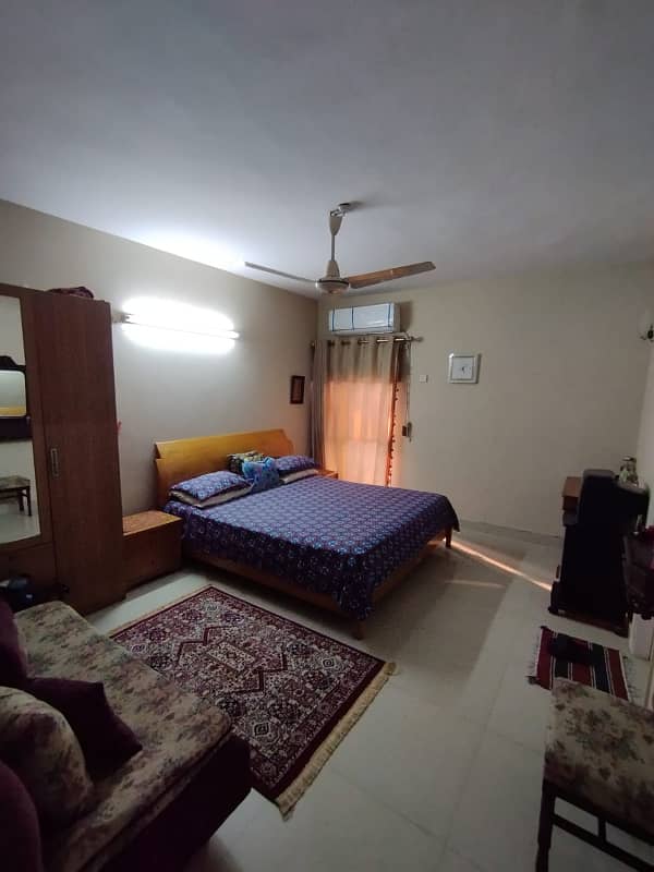 Flat for Sale in Gulshan Block-13A 4
