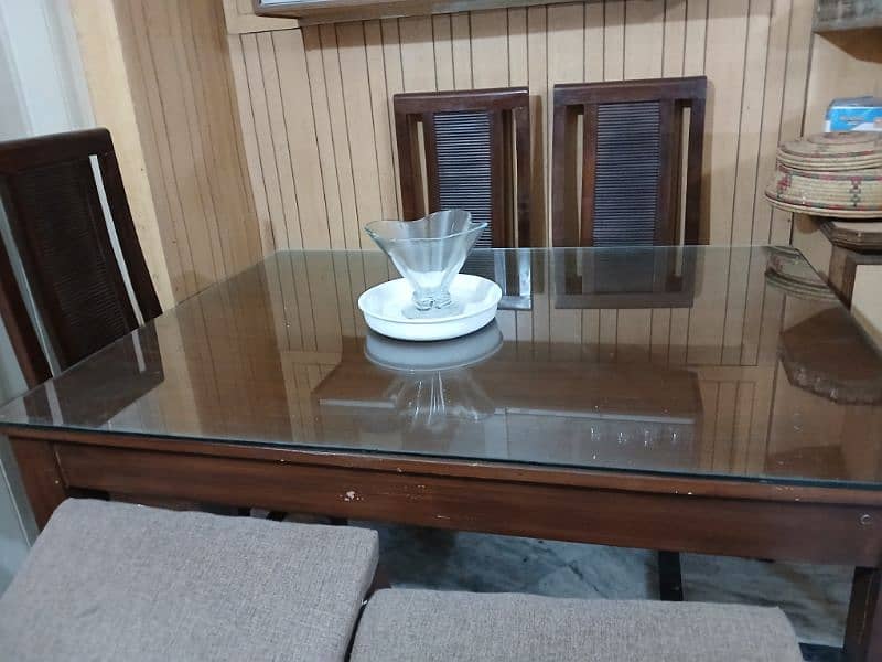 6 seater dining table 4