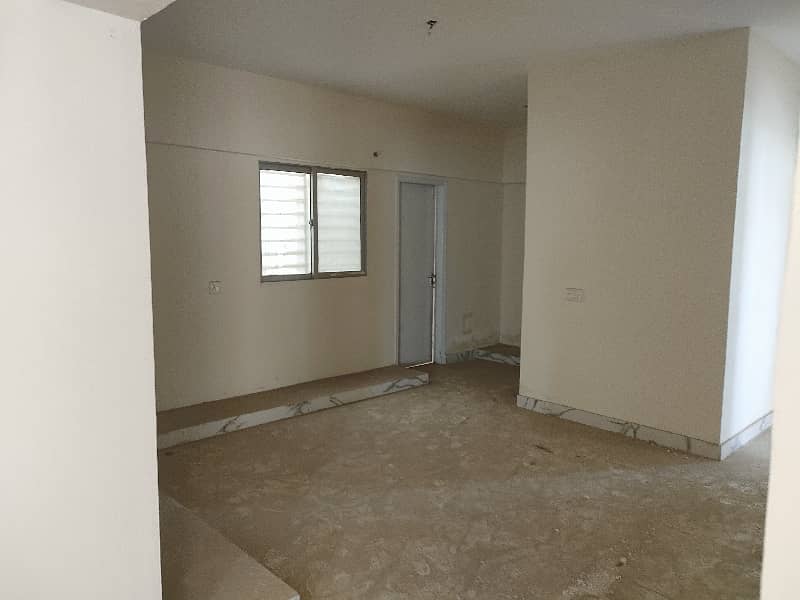 Grey Noor tower shopping mall 3bed DD 2