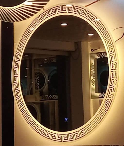 Oval Mirror 4