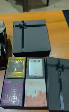 4 pocket perfumes with free gift box