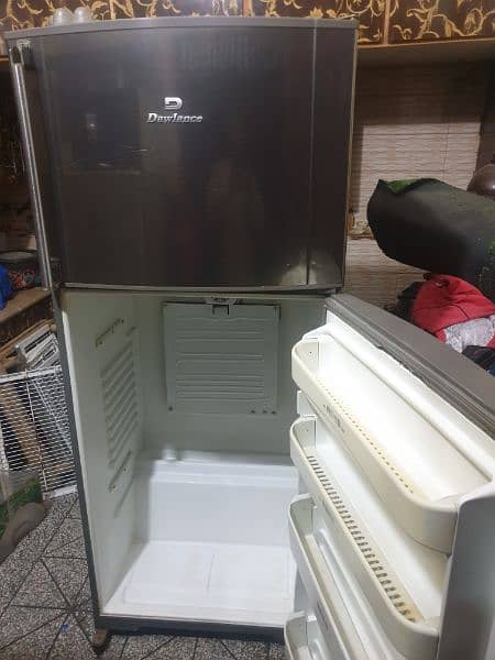dowlance refrigerator 3