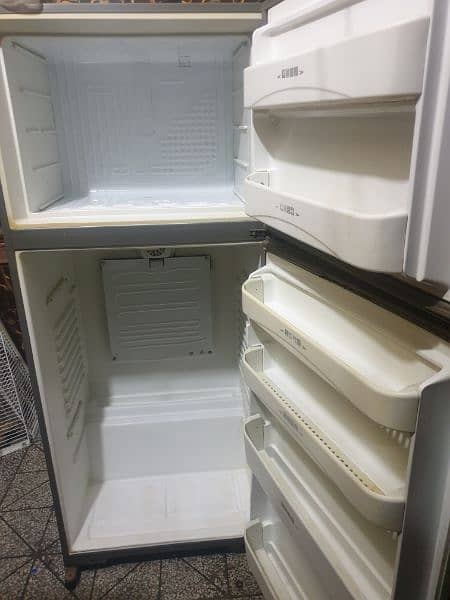 dowlance refrigerator 4