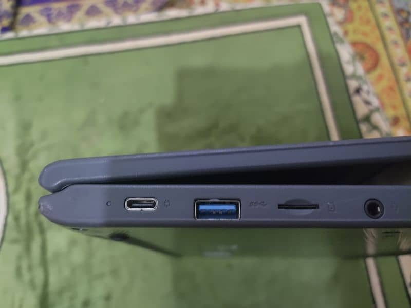 Chromebook Lenovo 300e 2nd Gen(11.6") 5