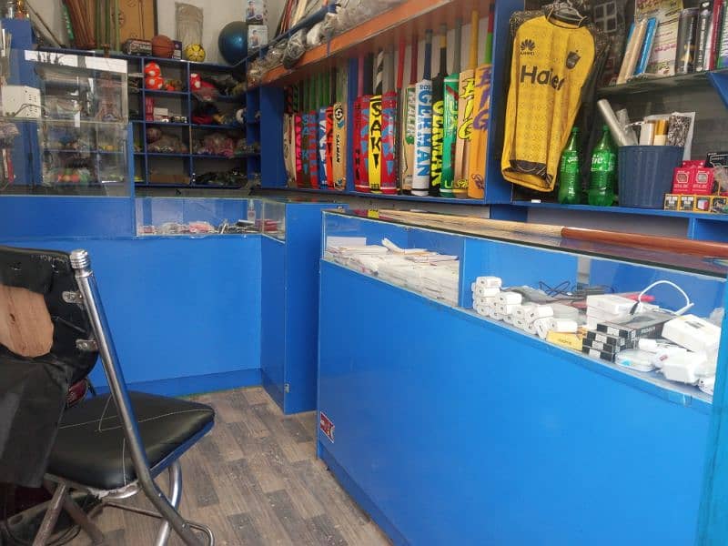 Sports Shop Equipment all shop luggage for sale 2