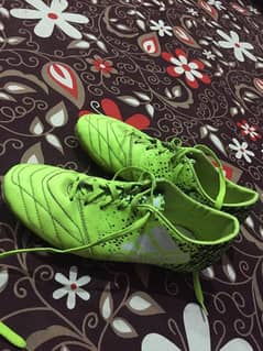 Football shoes for sale 0