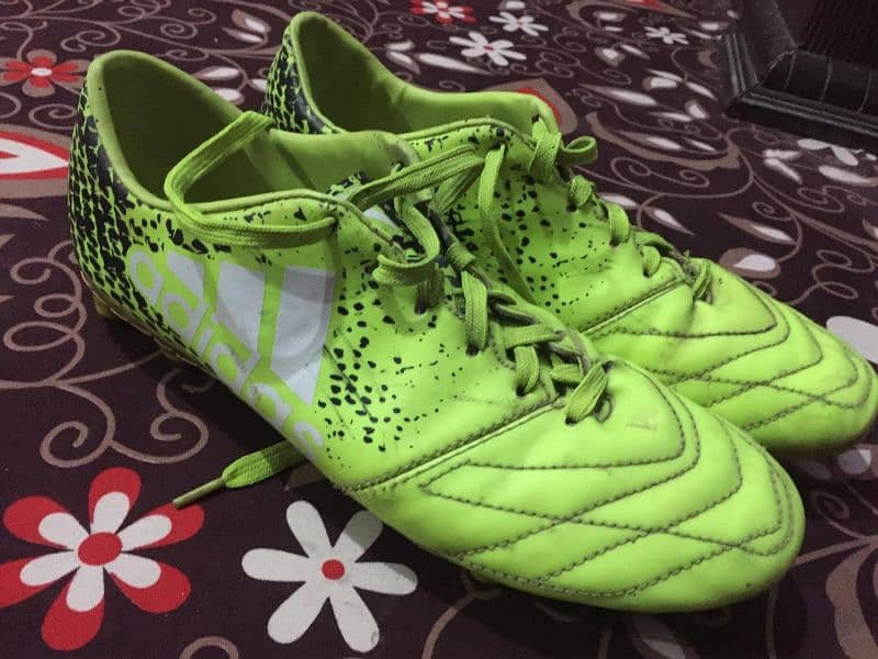 Football shoes for sale 6