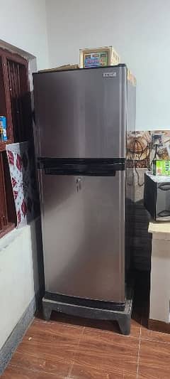 fridge for sell 0
