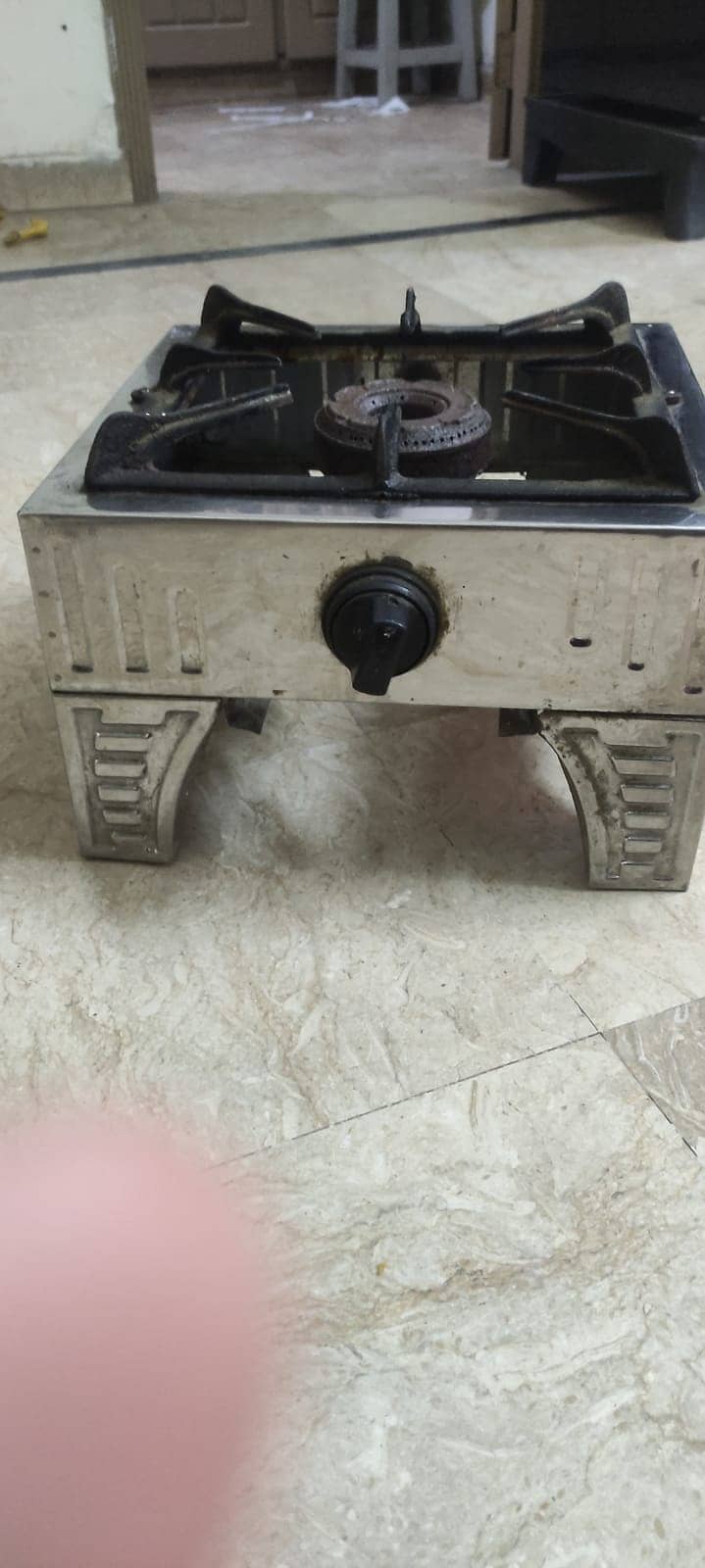 single steal /silver stove in brand new condition 2