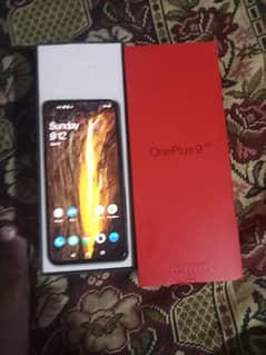 OnePlus 9 5G Mobile Phone With Complete Box Pack set