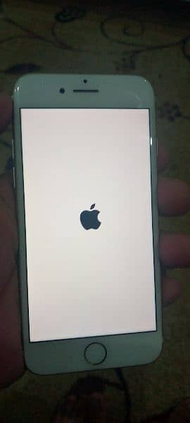 iphone 7 for sale in good condition 2