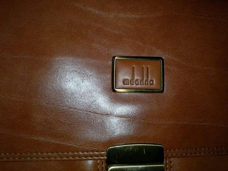 mdahha Branded Pure Leather Bag 4