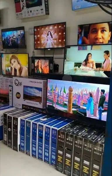 TCL 32 inch led tv mega offer now 03359845883 1