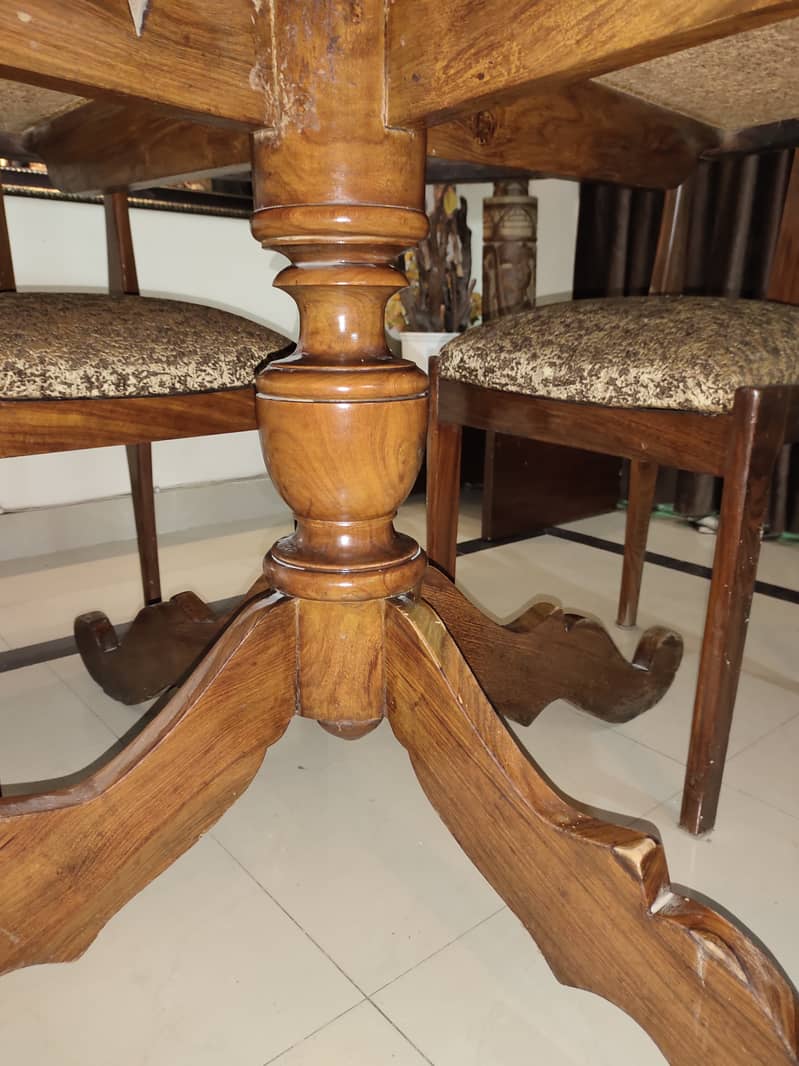 ROUND DINNING TABLE WITH 6 CHAIRS (PURE SHEESHAM) 10