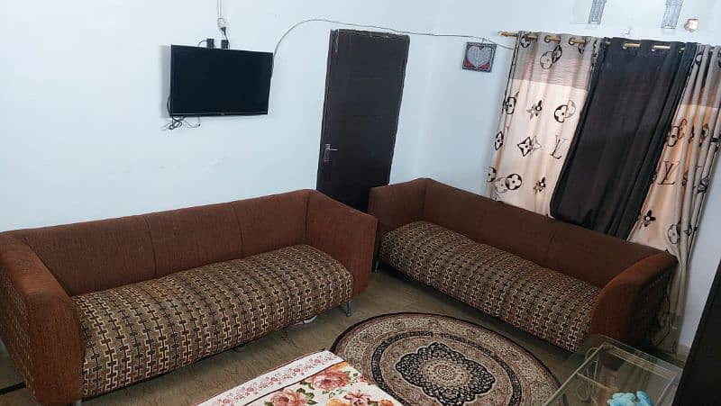 Sofa set 3 seater for sale. 2