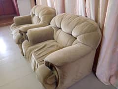 5 seater sofa for sale in good condition 0