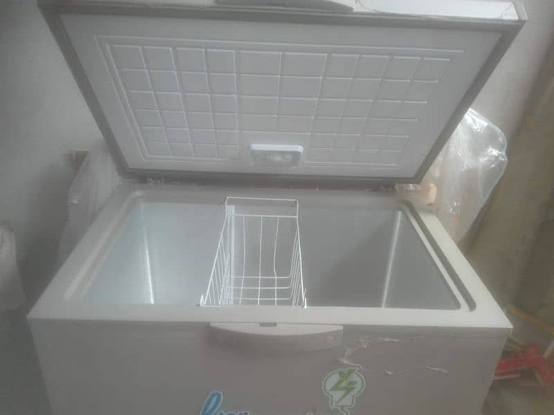 1 door freezer 2