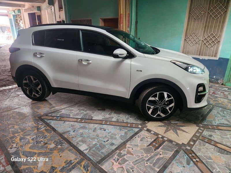 KIA Sportage AWD 2021 1