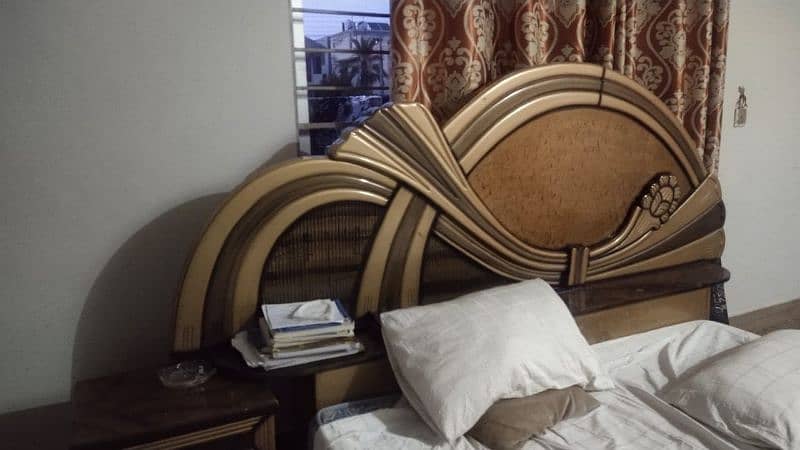 Wooden Bed Set, Side Table & Dresser 4