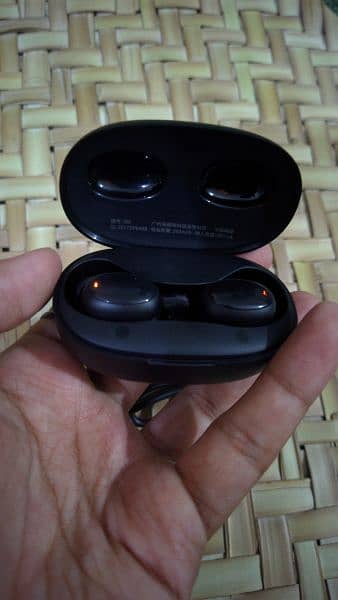 HAVIT I95 True Wireless Earbuds with Touch Control 3
