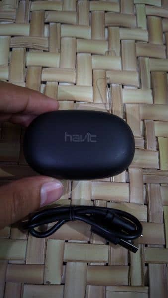 HAVIT I95 True Wireless Earbuds with Touch Control 4