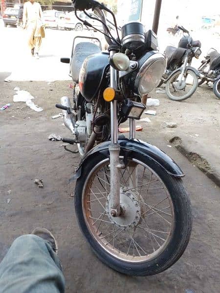 GS-150 model 2007 self start in Good condition 9