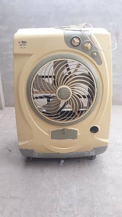 super Asia Air coolour 4 sale 9000 rupiess only