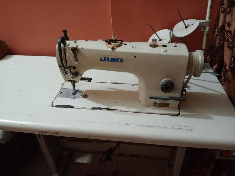 Japanese Juki Sewing Machine 6