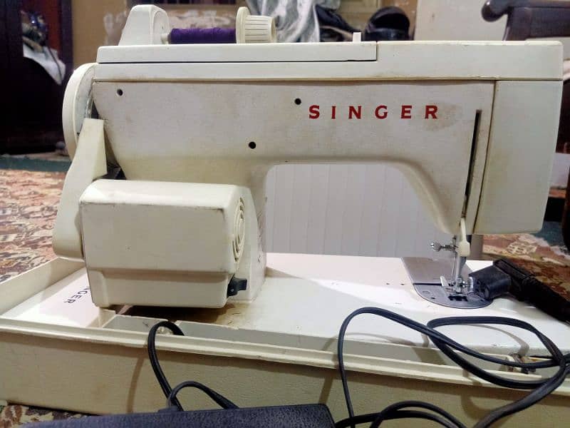 sewing machine singer 3