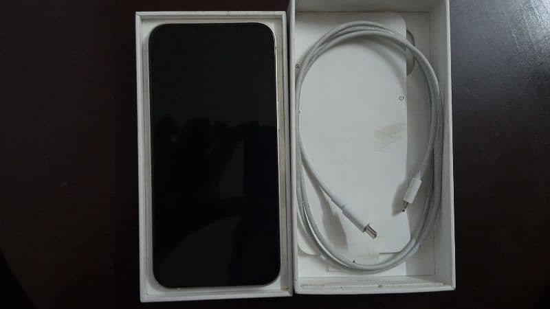 Iphone 13 waterpacked 128gb non pta factory unlock with box and cable. 1