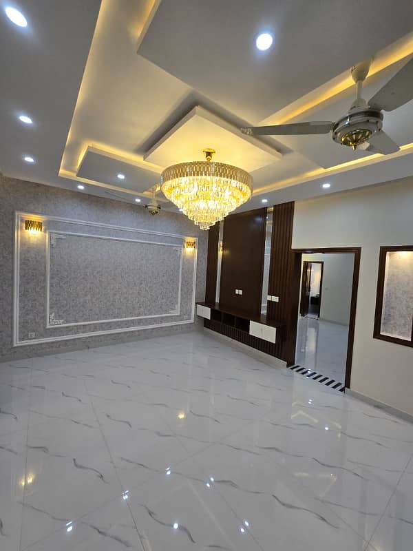 10 Marla Brand new modern House Available for sale in Talha Block Bahria Town Lahore 20