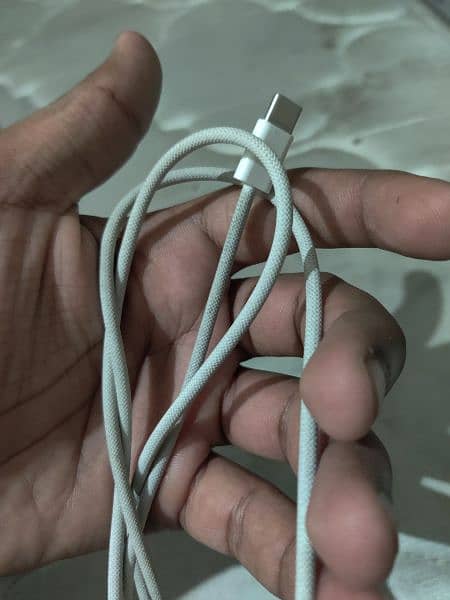 Iphone Genuine Charger and 15 Pro Max genuine Data Cable 1