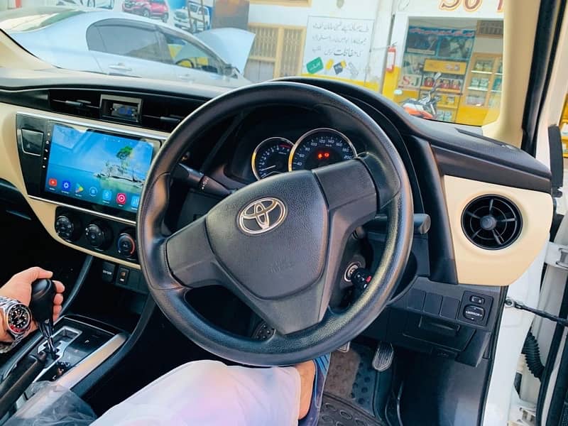Toyota Corolla GLI 2019 4