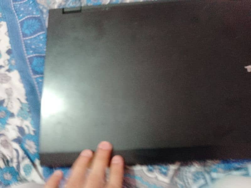 Laptop is  good condition high abode illustrator and ps photo shop 2