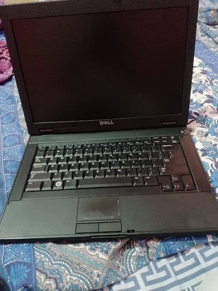 Laptop is  good condition high abode illustrator and ps photo shop 3