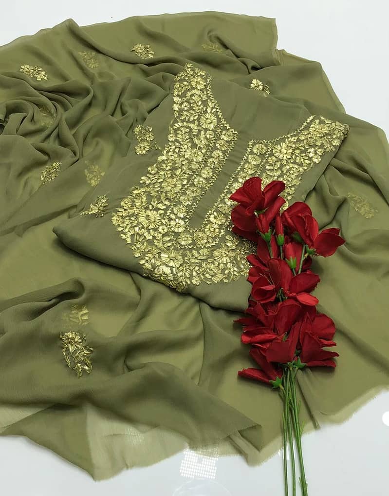Handmade embroidery dress online store 7