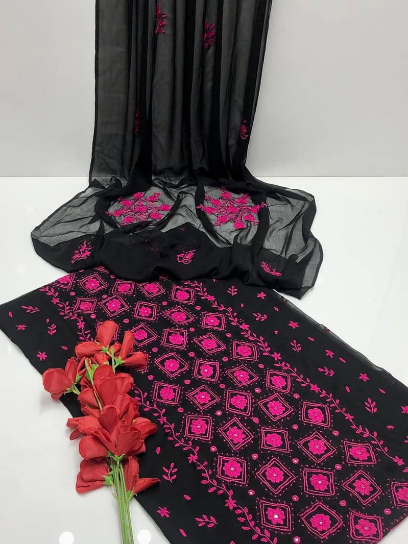 Handmade embroidery dress online store 8