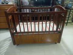 Baby Cott & baby Swing Available for sale 0