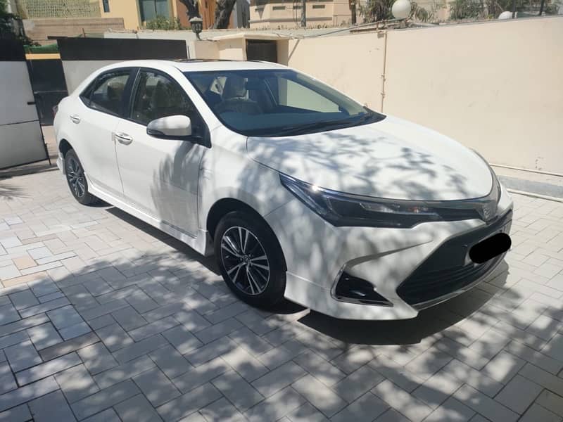 Toyota Corolla  altis X  1.6 automatic special edition 2022 1
