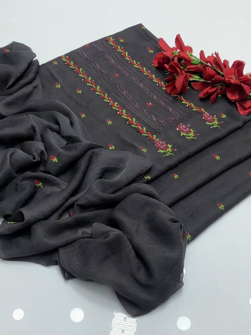 Handmade embroidery dress online store 15